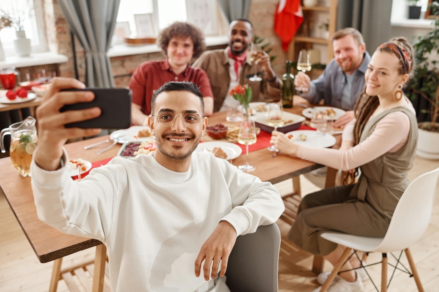 ROMA-The-Restaurant-Owners-Guide-to-Influencer-Marketing-1 ROMA-The-Restaurant-Owners-Guide-to-Influencer-Marketing